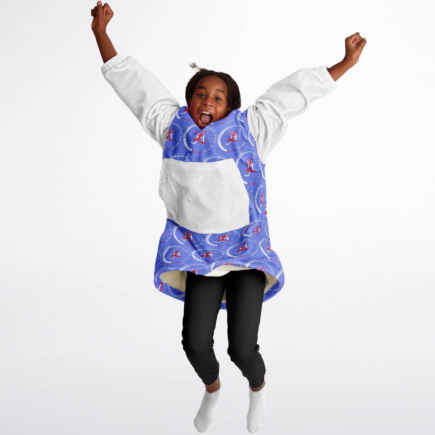 Cozy Youth Snug Hoodie Economy from L.O.H. with a relaxed fit.
