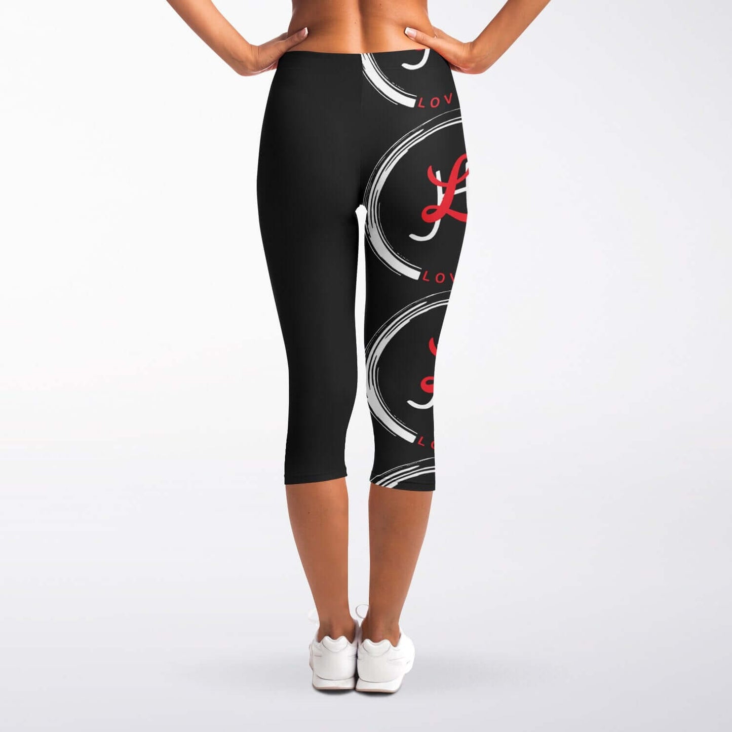 Durable and breathable plus size leggings from L.O.H., ideal for active lifestyles.
