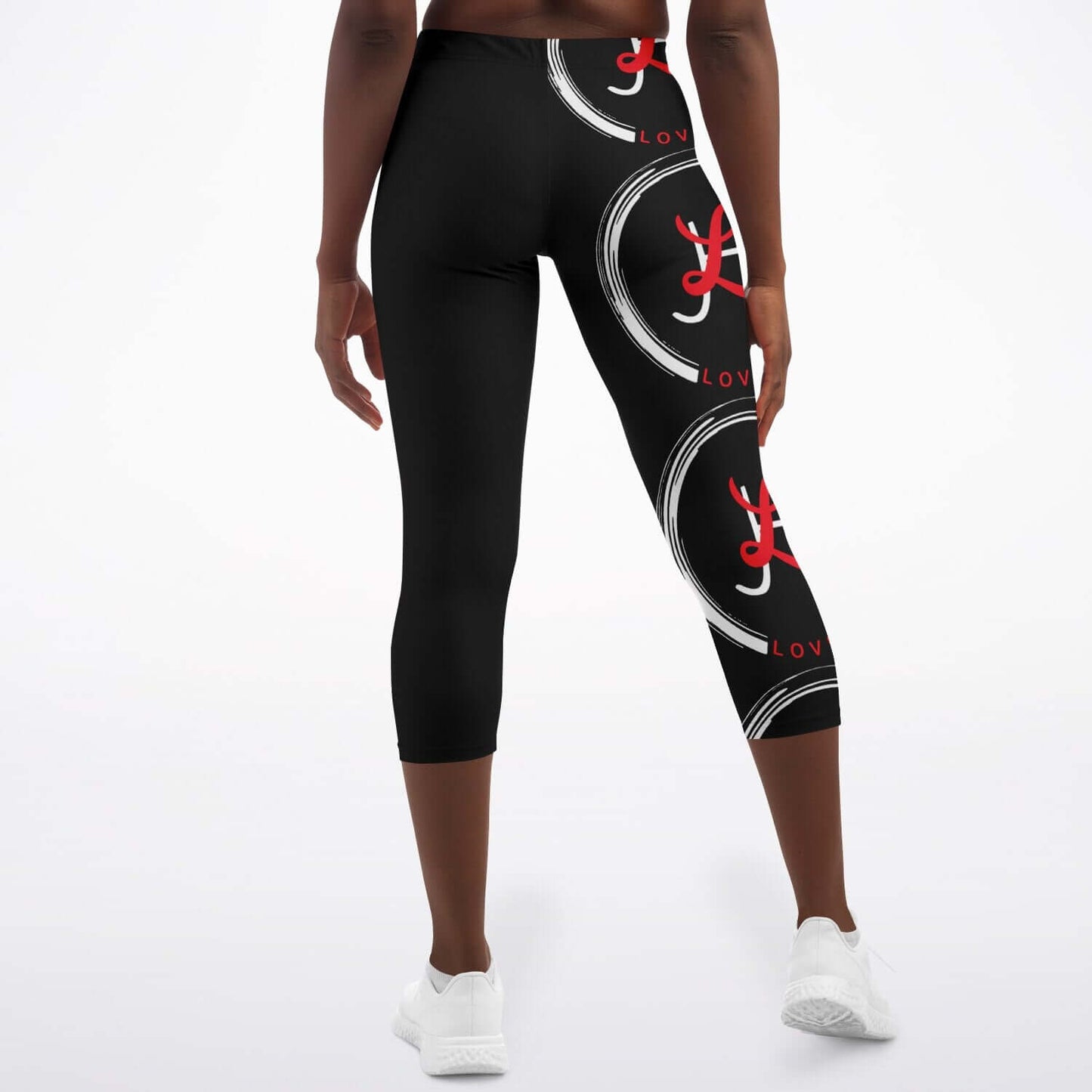 Lightweight and flexible plus size leggings from L.O.H., designed for ease of movement.