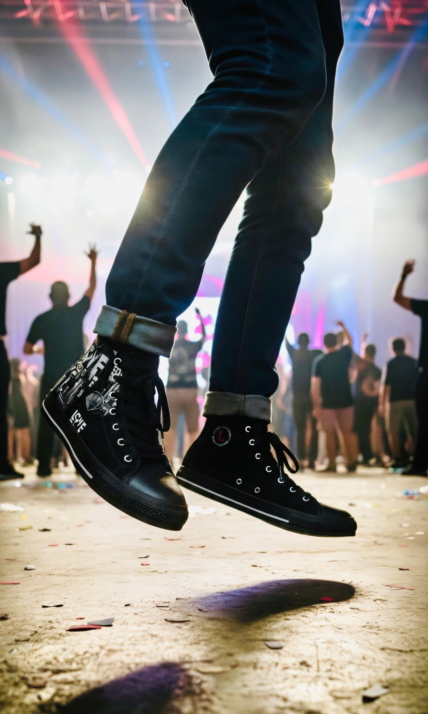 Love Ovah Hate High-Top Graffiti Classic Sneakers
